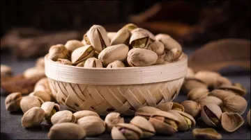  pistachios- India TV Hindi