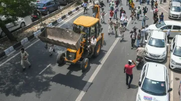 Shaheen Bagh, Shaheen Bagh News, Shaheen Bagh Bulldozer- India TV Hindi