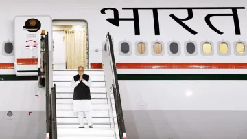 दुबई जा रहे प्रधानमंत्री नरेंद्र मोदी- India TV Hindi