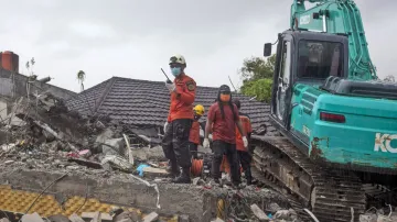 इंडोनेशिया में भूकंप का एक दृश्य (प्रतीकात्मक)- India TV Hindi