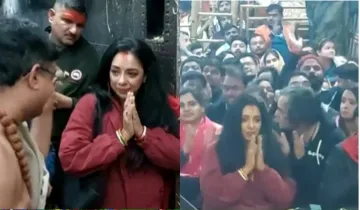 anupamaa aka Rupali Ganguly attend Bhasma Aarti at Mahakaleshwar Temple in Ujjain- India TV Hindi