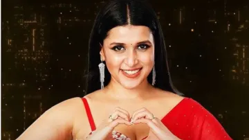 Mannara Chopra- India TV Hindi