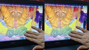लैपटॉप स्क्रीन पर पांव छूकर प्रणाम करती हुई मां।- India TV Hindi