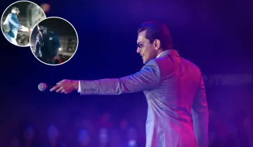 Aditya narayan hits fan and snatches phone throws it away during concert- India TV Hindi