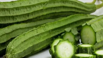 Health Benefits of Ridge Gourd - India TV Hindi