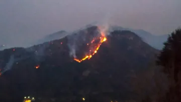 Nanital Fire- India TV Hindi