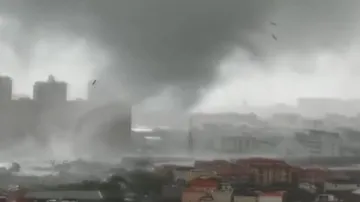 tornado in china- India TV Hindi