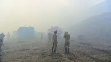 Gazhipur Landfill- India TV Hindi