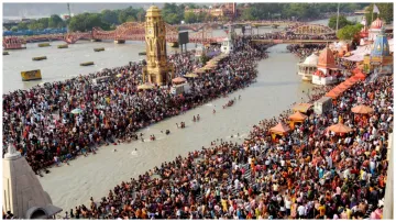 haridwar more than 15 lakh devotees took holy dip in ganga- India TV Hindi