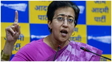Delhi government will give compensation to those who drowned in the flood Atishi said this- India TV Hindi