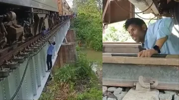 पुल पर खराब हो गई ट्रेन।- India TV Hindi