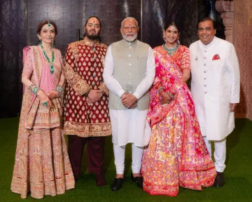 PM Modi at the wedding of Anant and Radhika Merchant- India TV Paisa