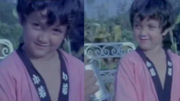 bobby deol childhood photo- India TV Hindi