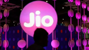 Netflix, Jio, Jio Offer, Jio 84 days Plan, Jio Latest Offer, Jio Ott New Offer, Jio Free Netflix Off- India TV Hindi