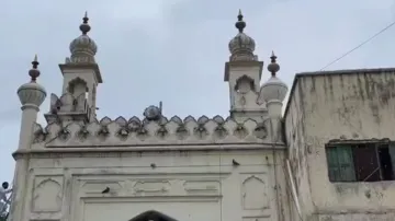 Mecca Masjid, Mecca Masjid Hyderabad, Mecca Masjid News- India TV Hindi