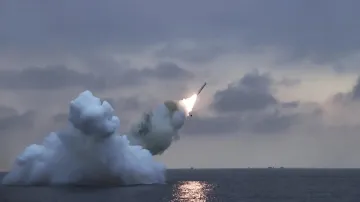 उत्तर कोरिया ने किया मिसाइल का परीक्षण (सांकेतिक तस्वीर)- India TV Hindi