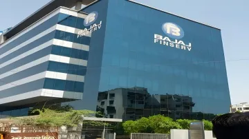 Bajaj FinServ - India TV Paisa