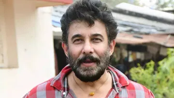 Deepak Tijori- India TV Hindi