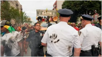 West Indian American Day Parade FIRING in New York 5 people shot police said this- India TV Hindi