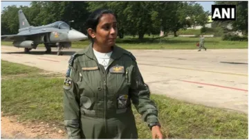 Squadron Leader Mohana Singh becomes first woman pilot to fly Tejas fighter jet- India TV Hindi