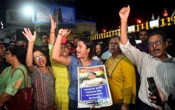 Work will remain closed until the demands of the doctors are met the protest will continue CM Mamata- India TV Hindi