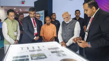 PM Modi and CM Yogi Adityanath at Semicon India- India TV Paisa