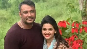 Darshan and Pavitra Gowda - India TV Hindi