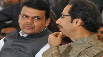 uddhav thackeray and fadnavis- India TV Hindi