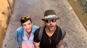 Hrithik Roshan, saba azad- India TV Hindi