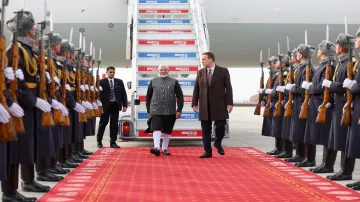 PM Narendra Modi In Russia For BRICS Summit- India TV Hindi