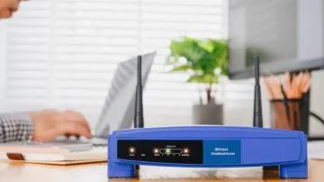 wifi router heat solution, How do I stop my Wi-Fi router from overheating, Internet Speed, WiFi Inte- India TV Hindi