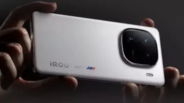 iQOO 13 5G Price in India leaked, ahead of launch on 3 december 2024- India TV Hindi