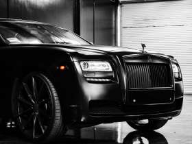 ऑटो एक्सपो की ग्रैंड ओपनिंग के साथ ही सेंटर स्टेज पर किसका दिखा कब्जा, जानें किन वाहनों ने बनाई अपनी खास जगह 