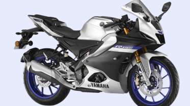 Yamaha की R15M बाइक लॉन्च, ब्लूटूथ, SMS एवं कॉल अलर्ट जैसे फीचर्स से भी लैस है, ये है कीमत