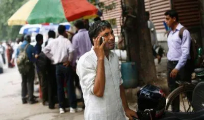 पिछले दो महीनों में कॉल ड्रॉप में आई कमी, स्पेक्ट्रम नीलामी से और बेहतर होंगी टेलीकॉम सर्विस- India TV Paisa