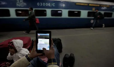 Just a Single Click: अब ए‍क क्लिक पर होगा ट्रेन रिजर्वेशन, IRCTC ने फ्री में शुरू की ई-वॉलेट की सुविधा- India TV Paisa