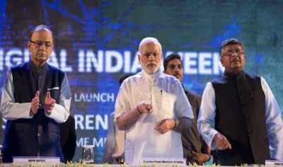 Stand Up Entrepreneurs: मोदी मंगलवार को लॉन्च करेंगे ‘स्टैंड अप इंडिया’, महिलाओं को मिलेगा 1 करोड़ रुपए तक लोन- India TV Paisa