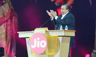 Jio कर्मचारियों को 15% फीसदी सैलरी हाइक का तोहफा, टेलीकॉम सेक्टर में हुआ सबसे ज्यादा इन्क्रीमेंट- India TV Paisa