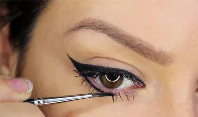 eyeliner- India TV Hindi