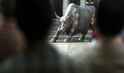 Stock Market में लगी IPO की लंबी कतार, नई लिस्टेड कंपनियों ने दिया 100 फीसदी तक का रिटर्न- India TV Paisa