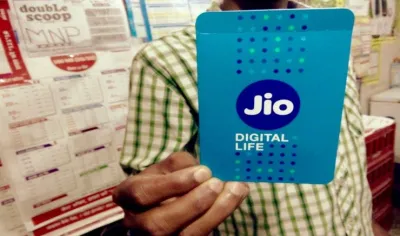 Jio सिम घर डिलिवर करने का दावा करने वाली वेबसाइट aonebiz.in हुई सस्‍पेंड, ग्राहकों से वसूल रही थी 199 रुपए- India TV Paisa