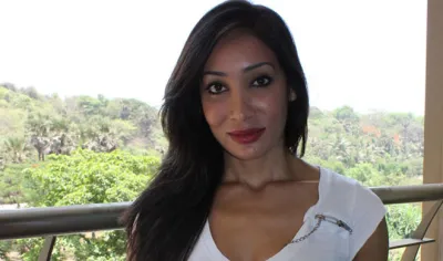 Sofia Hayat- India TV Hindi