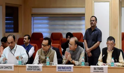 Road to GST : 10 साल के बाद साफ हुआ ऐतिहासिक टैक्‍स रिफॉर्म का रास्‍ता, 1 जुलाई से लागू हो सकता है GST- India TV Paisa