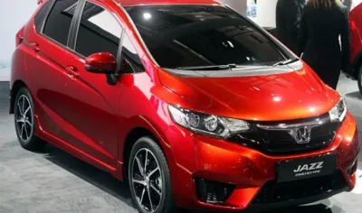 इन बदलावों के साथ आएगी फेसलिफ्ट Honda Jazz, 2018 के इंडियन ऑटो एक्‍सपो में आ सकती है नजर- India TV Paisa