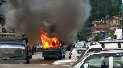 GJM bandh- India TV Hindi