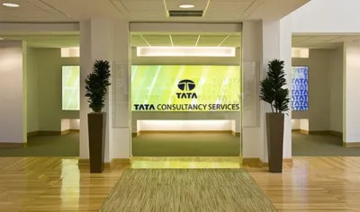 TCS का पहली तिमाही मुनाफा 5.9 प्रतिशत घटा, आय मामूली बढ़कर रही 29,584 करोड़ रुपए- India TV Paisa