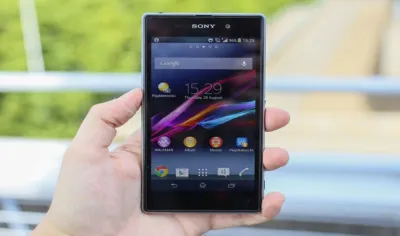 सोनी ने दो नए सस्‍ते स्‍मार्टफोन Xperia R1 Plus और R1 बाजार में उतारे, भारत में किया गया है इनका निर्माण- India TV Paisa