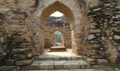 tomb-of-alauddin-khilji- India TV Hindi