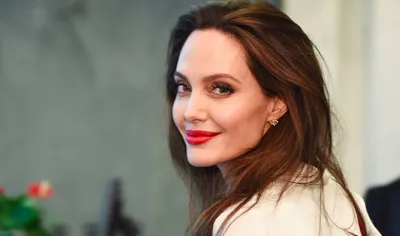 angelina- India TV Hindi