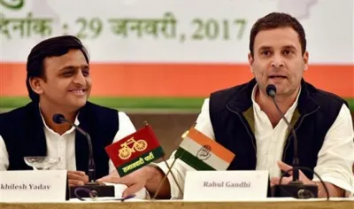 Akhilesh Yadav and Rahul Gandhi | AP Photo- India TV Hindi